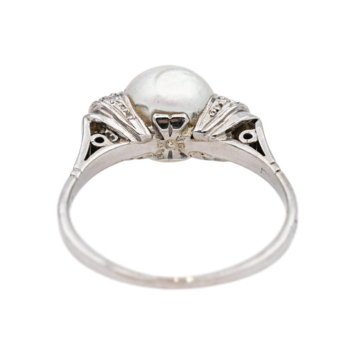 Bague 55 Bague en or blanc et platine, perle et diamants 58 Facettes 5488787CN