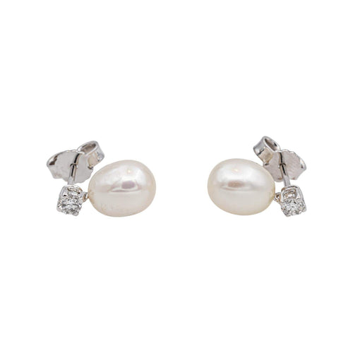 Boucles d'oreilles Boucles d'oreilles en or blanc, diamants et perles 58 Facettes 5480990CN