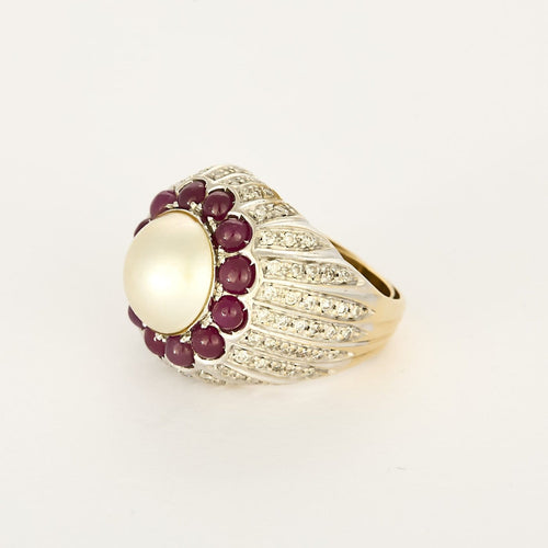 Bague 51 Bague cocktail en or blanc, diamants, rubis et perle bouton 58 Facettes BGperlerub&dts