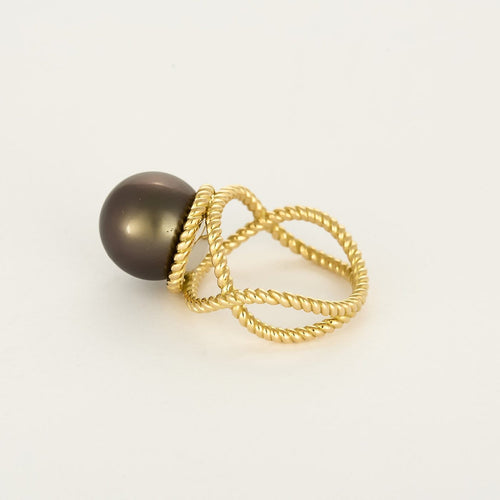 Bague 52 Bague torsadée en or jaune, platine et perle aubergine 58 Facettes P4L18