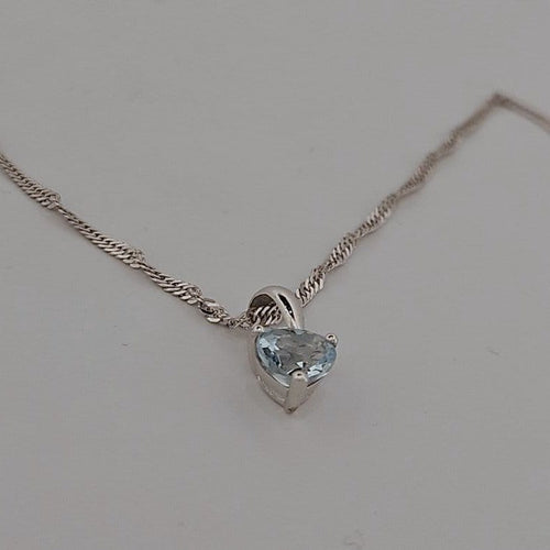 Collier Collier en or blanc avec aigue-marine cœur 58 Facettes 3042149