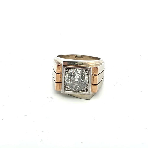 Bague 54 Bague en or jaune 18 ct avec diamant central 58 Facettes 380/26 A