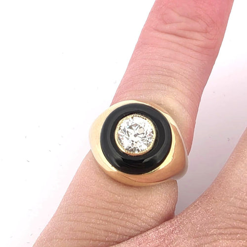 Bague 52 Bague en or jaune 18 ct avec diamant et onyx 58 Facettes 299/26 G