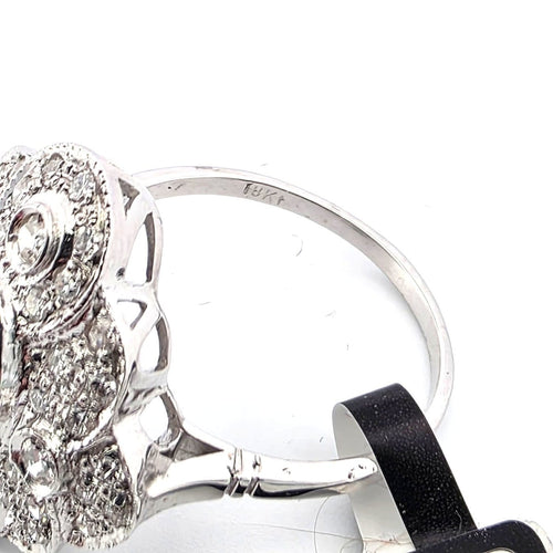 Bague 56 Bague en or blanc 18 ct avec saphir et diamants 58 Facettes 169/26 F 129/26