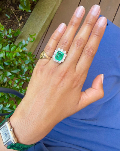 Bague 55.5 Pompadour - Bague en or blanc, émeraude et diamants 58 Facettes 201