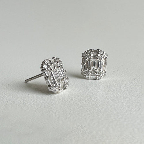 Boucles d'oreilles AITCHES One of A Kind - Boucles d'oreilles en or blanc et diamants 58 Facettes GER1049WG