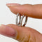 Boucles d'oreilles Embrace - Boucles d'oreilles créoles en or blanc et diamants 58 Facettes GER1356WG