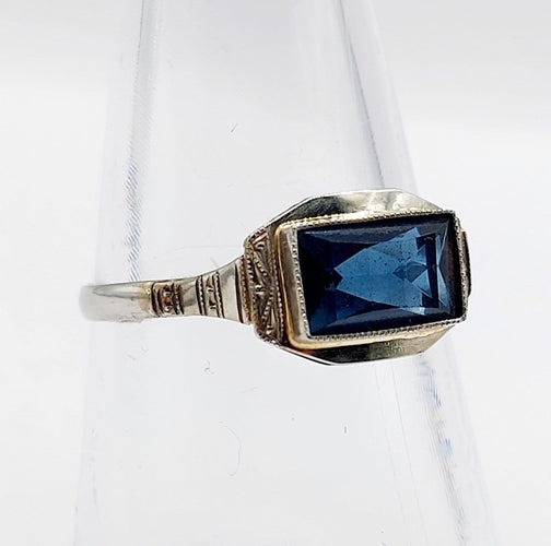 Bague 56 Art déco - Bague géométrique en or blanc 18k et verre bleu 58 Facettes A07155