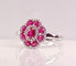 Bague 52 Bague en or blanc, rubis et diamants 58 Facettes AB733