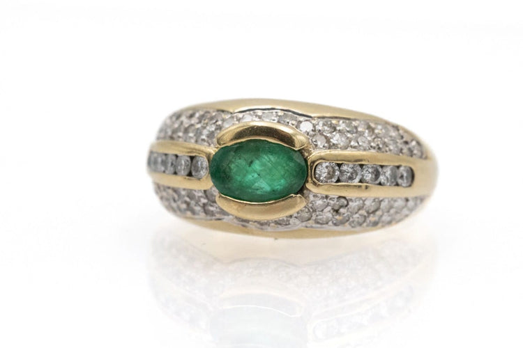 Bague 53 Bague vintage en or jaune avec émeraude et diamants 58 Facettes 12077