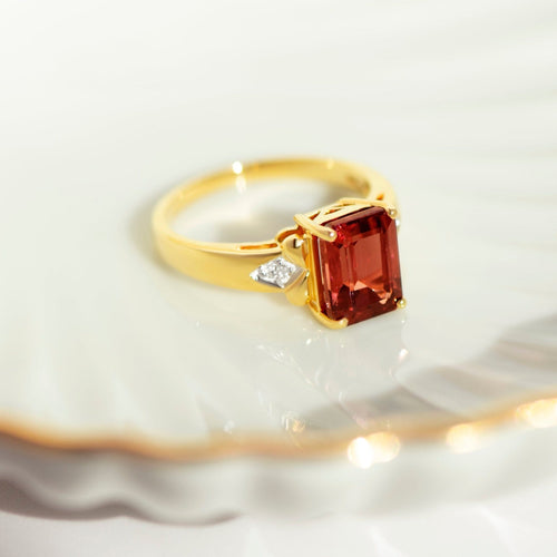 Bague 54 Bague rubellite en or jaune 18 carats et diamants 58 Facettes
