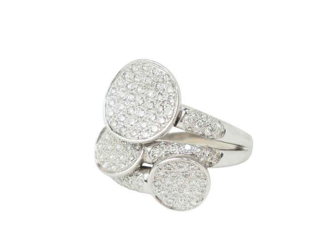 Bague 55 Bague en or blanc et diamants 58 Facettes 33085