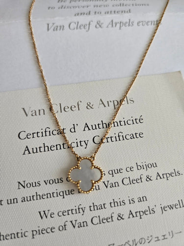 Collier Van Cleef & Arpels Vintage Alhambra - Collier en or jaune et nacre 58 Facettes jnci46