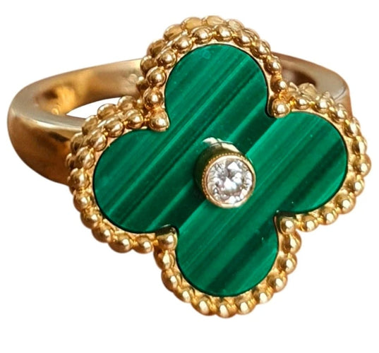 Bague Van Cleef & Arpels Vintage Alhambra - Bague en or jaune et malachite 58 Facettes jnci49