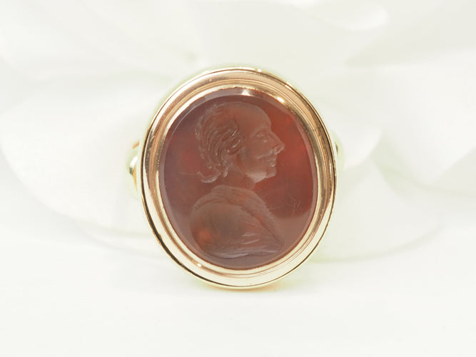 Bague 62 Bague intaille en or jaune, or rose et cornaline 58 Facettes 33779