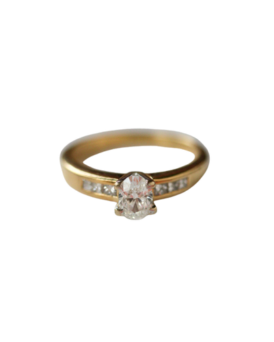 Solitaire - Bague en or bicolore et diamant ovale