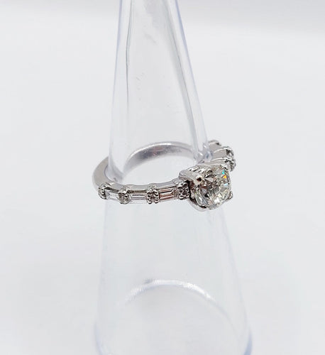 Bague 48 Art déco - Bague solitaire en or blanc 18k et diamants 58 Facettes A07315