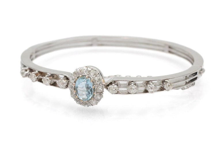 Bracelet Bracelet en or blanc avec aigue-marine et diamants 58 Facettes 12204