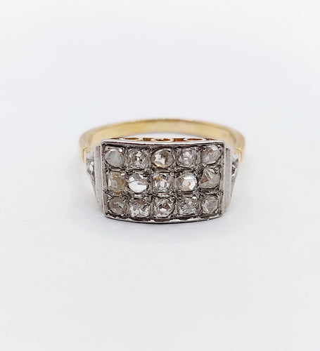 Bague Art déco en or 18k, platine et diamants 58 Facettes A07309