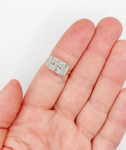 Bague Art déco en or 18k, platine et diamants 58 Facettes A07309