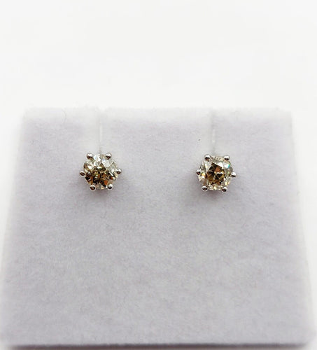 Puces d'oreilles vintage en or blanc et diamants cognac 58 Facettes A07310