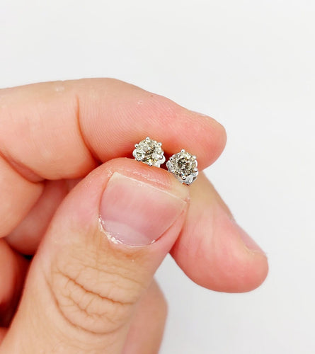 Puces d'oreilles vintage en or blanc et diamants cognac 58 Facettes A07310