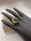 Bague 55 Bague cocktail années 1980 avec émeraude cabochon et diamants 58 Facettes CV-062
