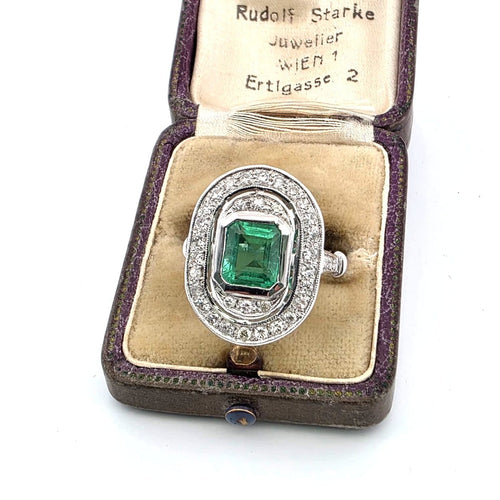 Bague 55 Bague en or blanc 18 kt avec émeraude et diamants 58 Facettes 377/26 N