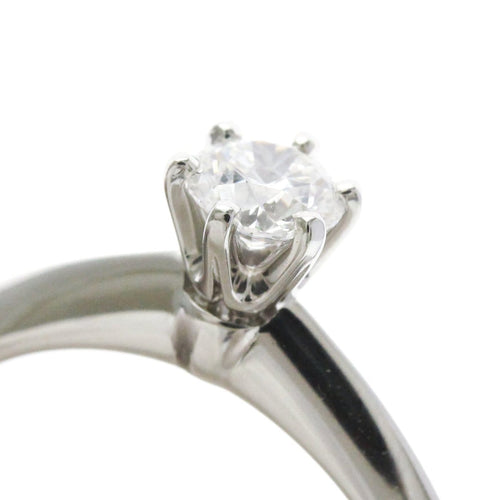 Bague 52 Tiffany & Co. Tiffany Setting - Bague solitaire en platine et diamant 58 Facettes pcskpobuah
