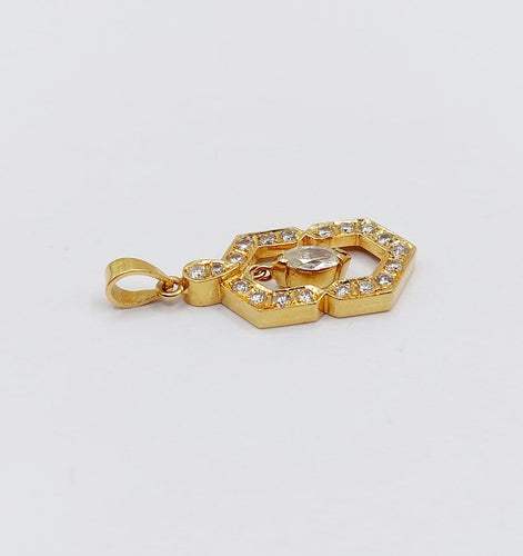 Pendentif Pendentif vintage hexagonal en or 18k et diamants 58 Facettes A07324
