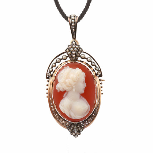 https://cdn.shopify.com/s/files/1/0647/1470/3075/files/Broche_Ancienne_-_Broche_Pendentif_Camee_Agate_Perles_Argent_Or_Jaune_-_Joaillerie_Paris_-_Les_Pierres_de_Julie_2.jpg?v=1780397925