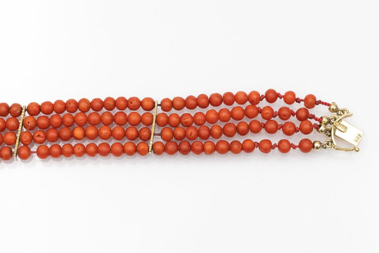 Bracelet Bracelet ancien en or jaune 14 carats et corail 58 Facettes 12207