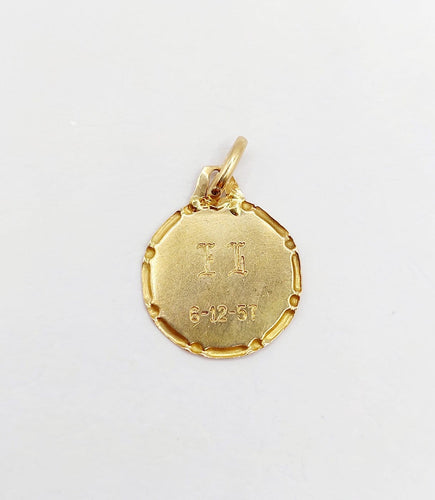 Pendentif Médaille religieuse Vierge Marie en or 18k 58 Facettes A07329