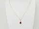 Pendentif Pendentif en or jaune 18 ct, rubis naturel poire 1,76 ct 58 Facettes GN6H
