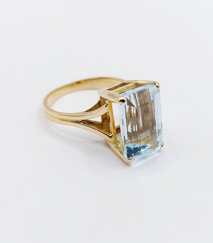 Bague 50 Bague cocktail vintage en or 18k et aigue-marine 58 Facettes A07289