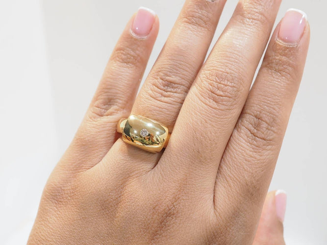 https://cdn.shopify.com/s/files/1/0750/3799/9372/files/l-aurore-bague-piaget-or-jaune-diamant_6d620e34-4686-450b-9eca-159d0e94d801.jpg?v=1790928733