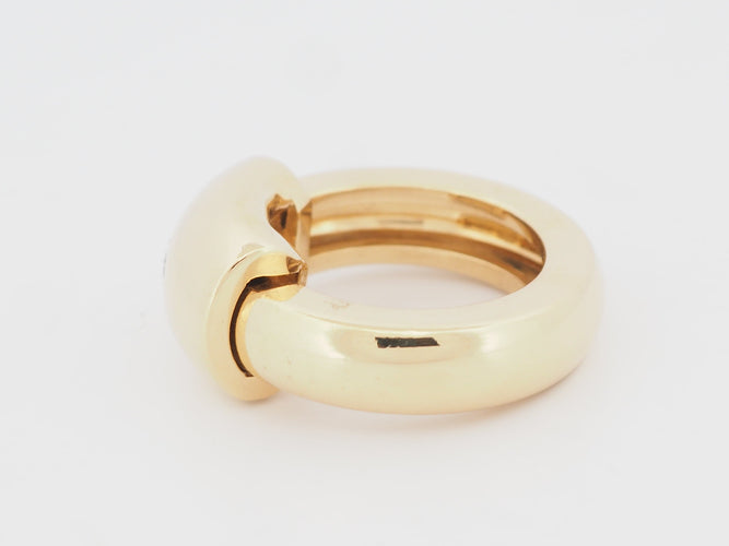 https://cdn.shopify.com/s/files/1/0750/3799/9372/files/l-aurore-bague-piaget-or-jaune_212c3280-c1e2-49d6-b934-cbc78d9c74b9.jpg?v=1790928733