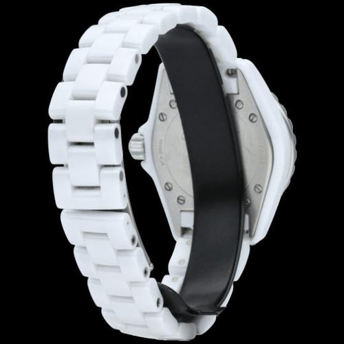 Montre Chanel J12 - Montre 33 mm en céramique et diamants 58 Facettes MT46971