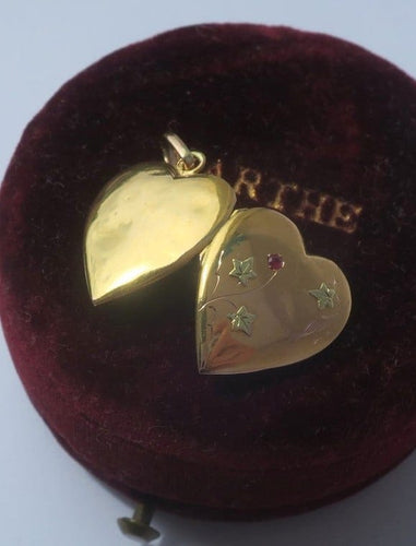 Pendentif Art Nouveau - Pendentif porte-photo cœur en or rose et rubis 58 Facettes Pendentif