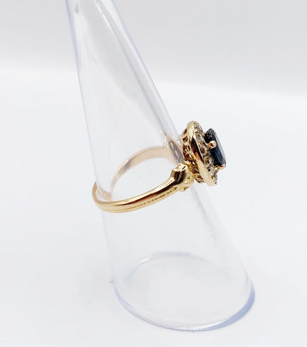Bague 52 Bague marguerite en or 18k, saphir et diamants taille rose 58 Facettes A07233