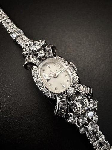 Montre Omega - Montre-bracelet Art déco en platine et diamants 58 Facettes BRACCIALE 4531 ET