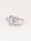Bague 53 Bague géométrique en or blanc et diamants 58 Facettes 1239