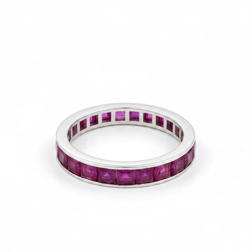 Bague 52 Bague eternity en or blanc 18k et rubis 58 Facettes RI-1004