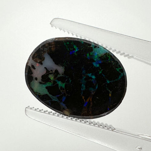 Opale boulder australienne - Pierre ovale cabochon 7,48 ct 58 Facettes