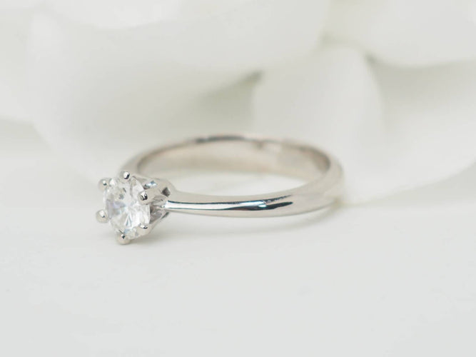 Bague 52 Bague solitaire en or blanc et diamant 0,53 ct 58 Facettes 31903/31120