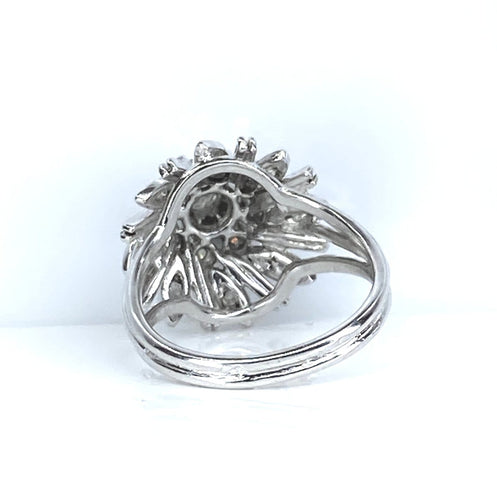 Bague 50 Bague en or blanc 18 carats et diamants 58 Facettes AB695