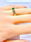 Bague 50 Bague jonc en or jaune 18 carats, émeraude et diamants 58 Facettes AB732