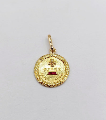 Pendentif Augis - Pendentif médaille d'amour en or 18k, rubis et diamants 58 Facettes A07122