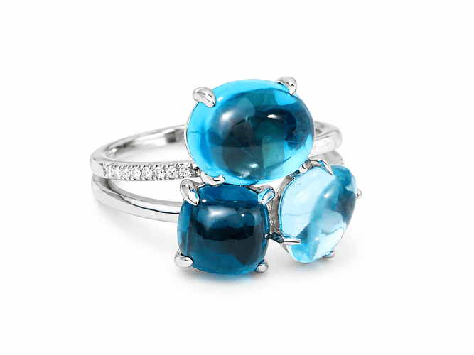 Bague 54 Bague aigue-marine et topazes bleues en or blanc avec diamants 58 Facettes 33785