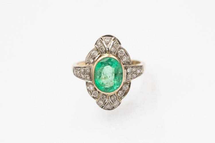 antique-gold-ring-with-emerald-and-diamonds-1930s.jpg